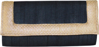 

MK Casual Black Clutch