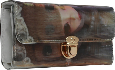

Jolie Casual Multicolor Clutch
