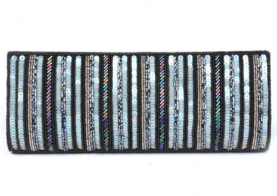 66% OFF on Favola Casual Multicolor Clutch