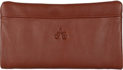 

Atlaa Batlaa Casual Tan Clutch