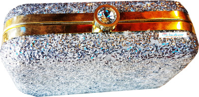 

The Indian Handicraft Store Party Silver Clutch