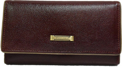 

Moochies Casual Maroon Clutch
