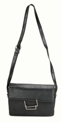

Jolie Hand-held Bag(Black)