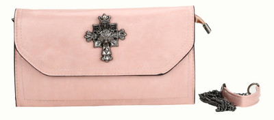 

Jolie Casual Pink Clutch