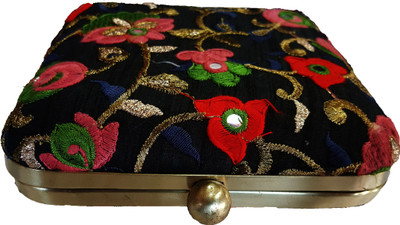 

The Indian Handicraft Store Party Black Clutch