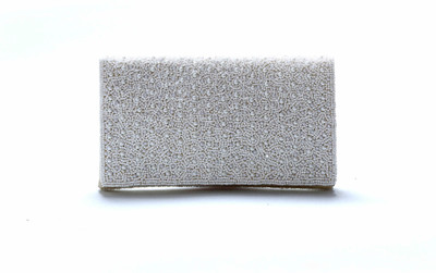 

Diwaah Party White Clutch