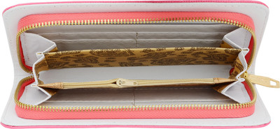 

Bagaholics Casual Pink Clutch