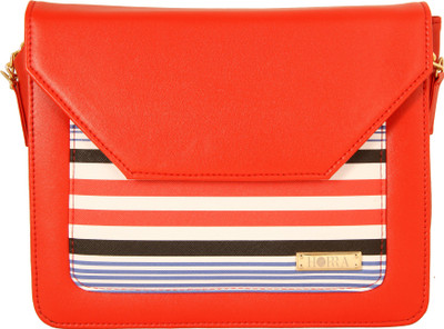 

Horra Casual Red Clutch