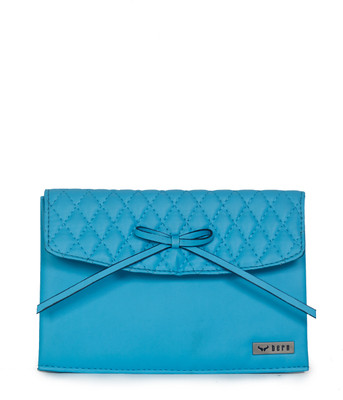 

Bern Casual Blue Clutch