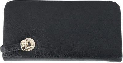 

Urban Gypsys Black Clutch