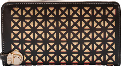 

Starz Casual Black Clutch