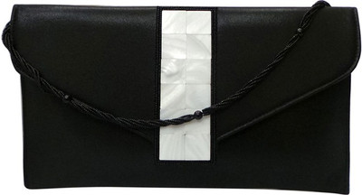 

Bhamini Party Black Clutch