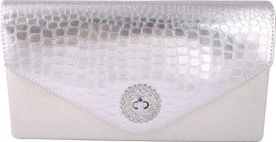 

Angelfish Party Silver Clutch