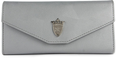 

Styler King Casual Silver Clutch