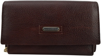 

Moochies Formal Maroon Clutch