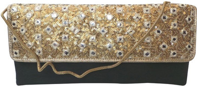 

Bhamini Party Black Clutch