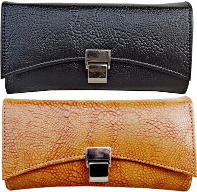

Purseonality Casual Black, Tan Clutch