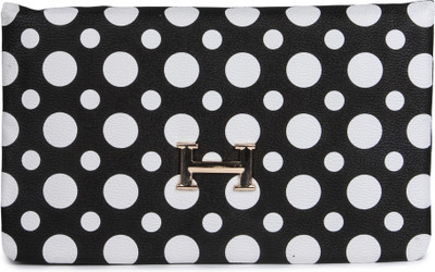 

D Austin King Formal Black Clutch
