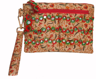 

Spice Art Party Multicolor Clutch