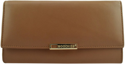 

Moochies Formal Beige Clutch