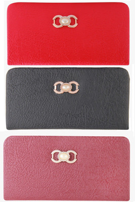 

Urban Gypsys Casual Multicolor Clutch