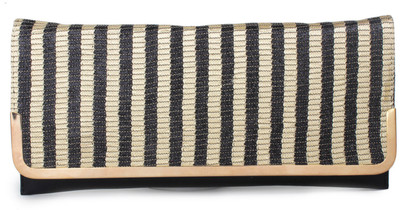 

Do Bhai Party Black Clutch