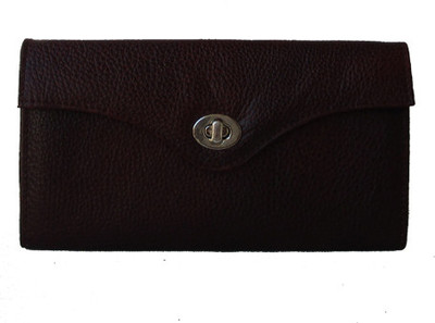 

Klaska Casual Brown Clutch