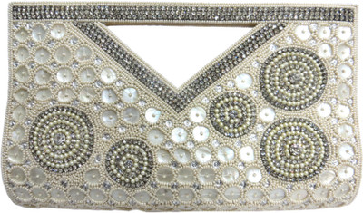 

Kawaii Casual Beige Clutch