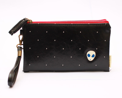

Languo Casual Black Clutch