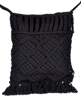

Duchess Casual Black Clutch