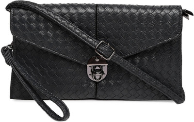 

Mast & Harbour Casual Black Clutch