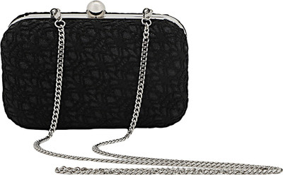 

Berrypeckers Party Black Clutch