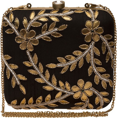 

The Indian Handicraft Store Party Black Clutch