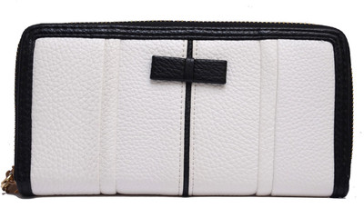 

Tanishka Exports Casual White Clutch