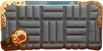

Sanshul Casual Green Clutch