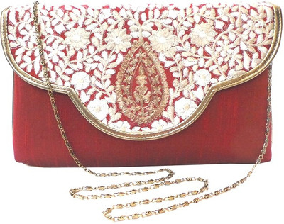 

Bhamini Party Red Clutch