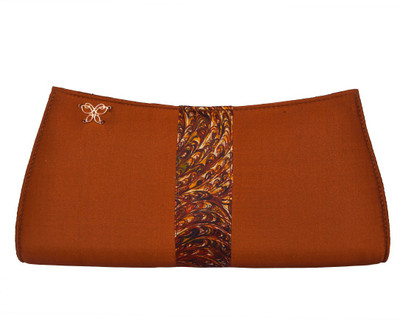 

TISKA Brown Clutch
