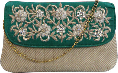 

Bhamini Party Green Clutch