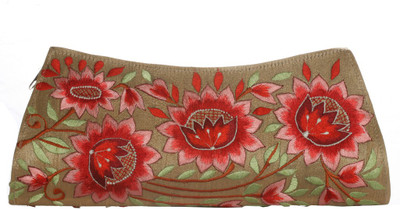 

Soulful Threads Party Beige Clutch