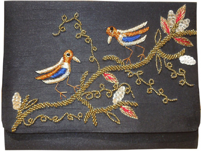 

Spice Art Party Black Clutch