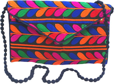 

Bhamini Casual Multicolor Clutch