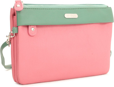 

Lavie Casual Black Clutch