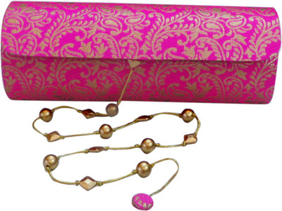 

Bhamini Party Pink Clutch