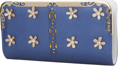 

Style Villaz Party Blue Clutch