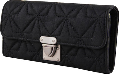 

Urban Gypsys Casual Black Clutch