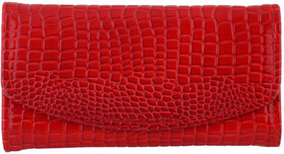 

TT Casual Red Clutch