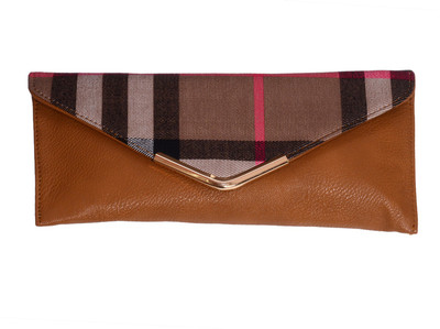 

The Trendy Casual Brown Clutch