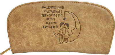 

Priya Shop Party Gold Clutch