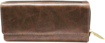 

Craft Art India Casual Brown Clutch