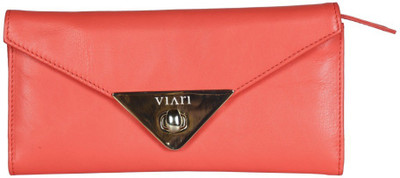 

Viari Party Pink Clutch